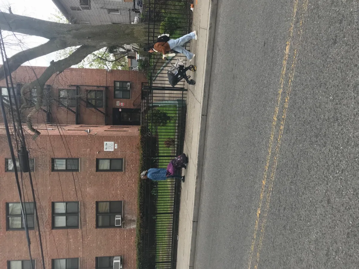 2287 Mott ave #1A, Far Rockaway, NY 11961