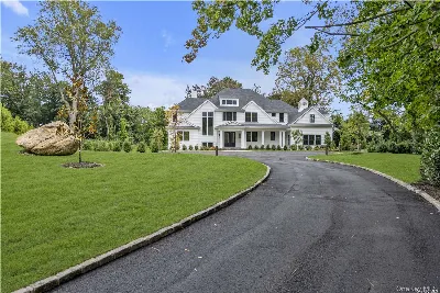 36 Cow Neck Road, Sands Point