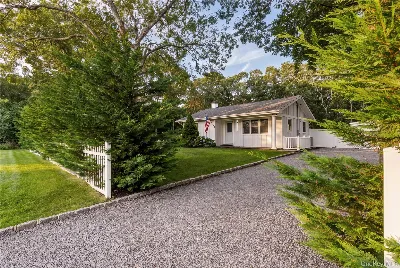 81 S Country Road, Westhampton Beach