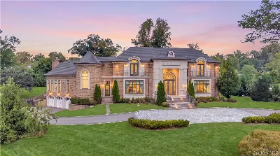 3 Moline Court, Great Neck