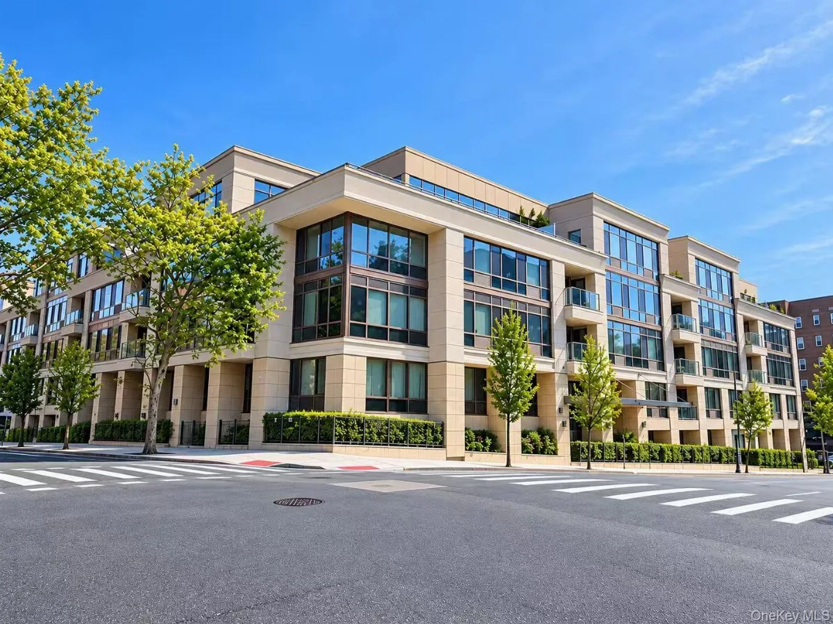 6405 Yellowstone Boulevard #PH502, Forest Hills NY -- Condo for sale
