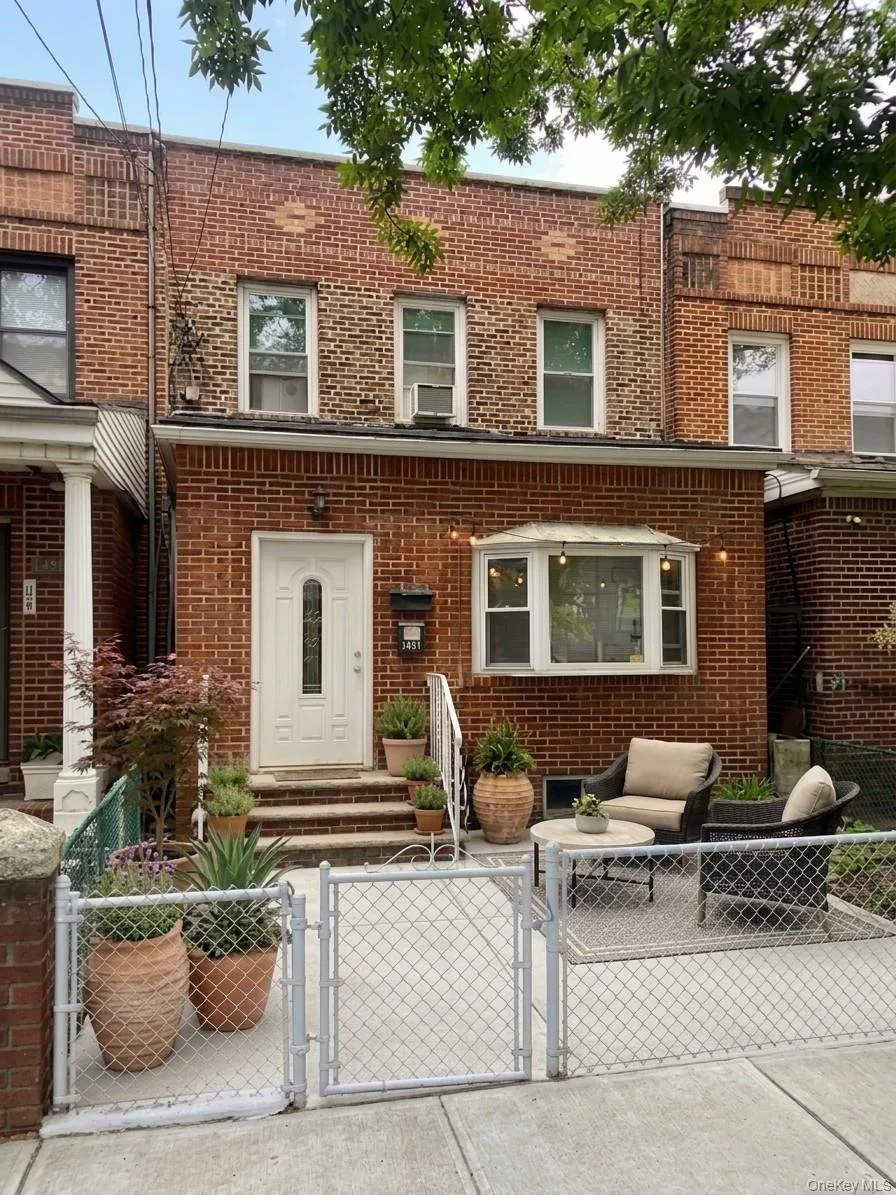 22-48 43rd Street, Astoria, NY 11105