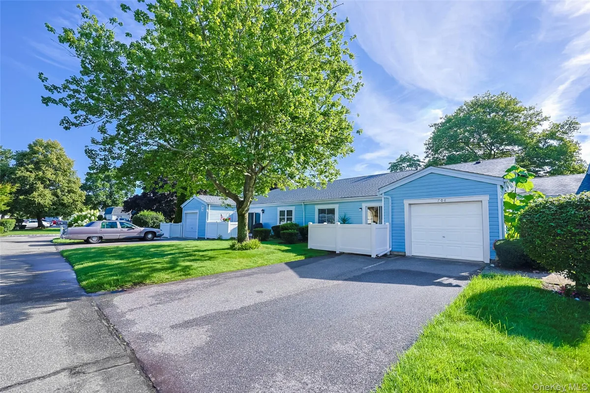 708 Cabot Court #708, Saint James NY -- Fairfield at St James Condo for sale