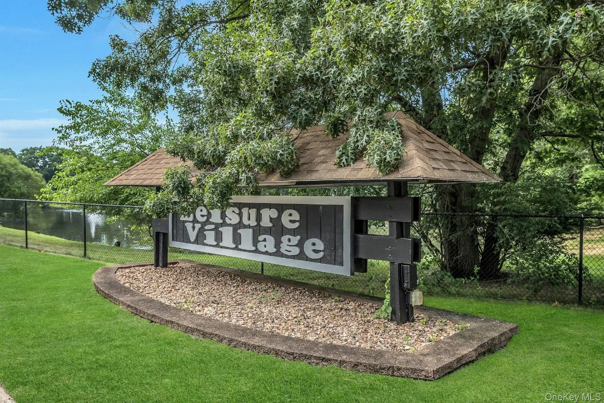 387 Woodbridge Drive #A, Ridge NY -- Leisure Village Condo for sale