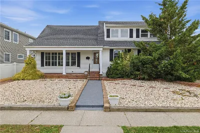 4146 new york Avenue, Island Park