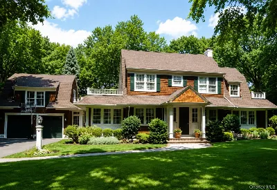 30 The Maples, Roslyn Estates