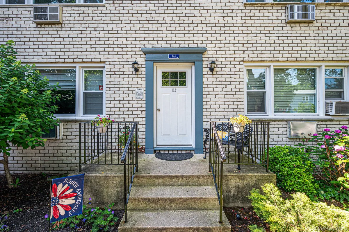 112 Cardinal Lane #2A, Islip NY -- The Woodlands at Islip Coop for sale