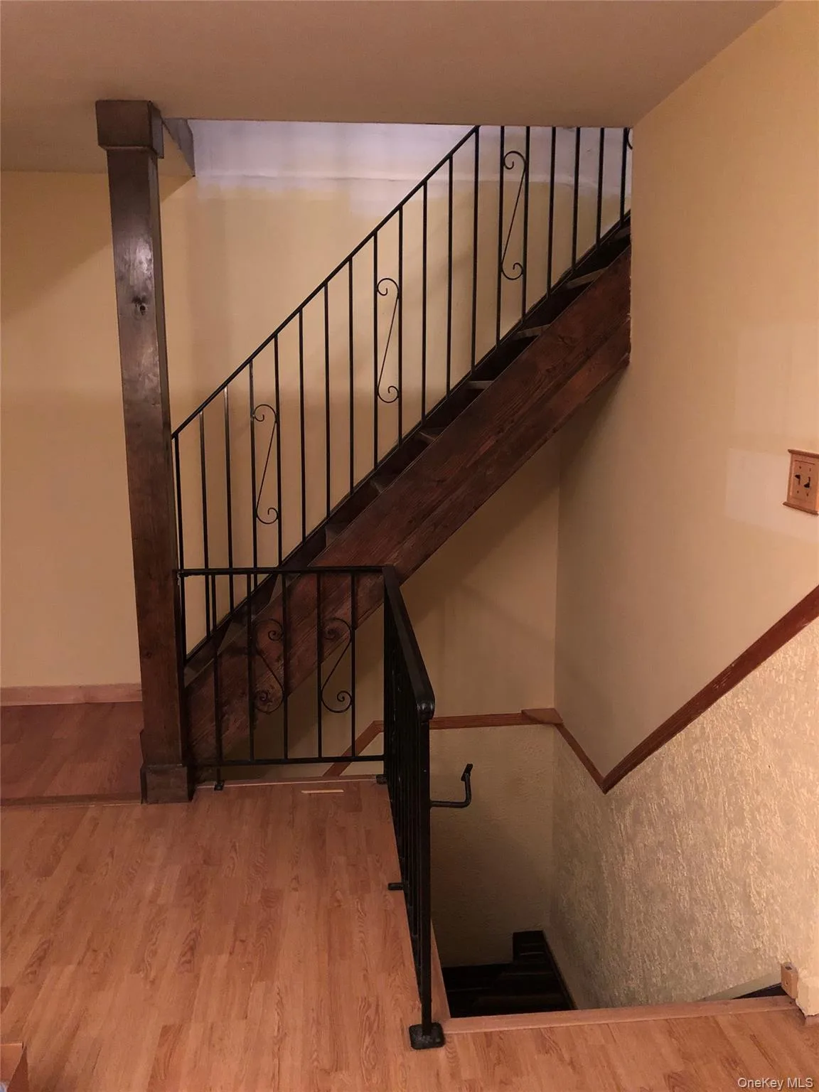 261-29 langston ave #b, Glen Oaks NY -- Glen Oaks Village Coop for sale