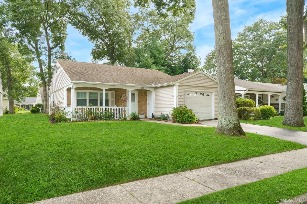 330 Brownfield Drive, Ridge NY -- Leisure Knoll Condo for sale