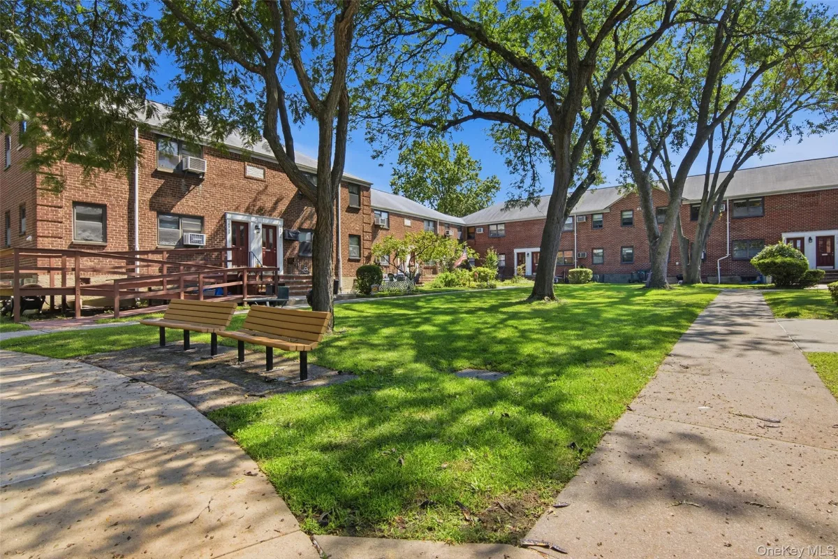 160-26 17th Avenue #5-128, Whitestone NY -- Clearview Gardens Coop for sale