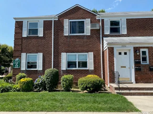 75-18 263rd #G-1, Glen Oaks NY -- Glen Oaks Village Coop for sale