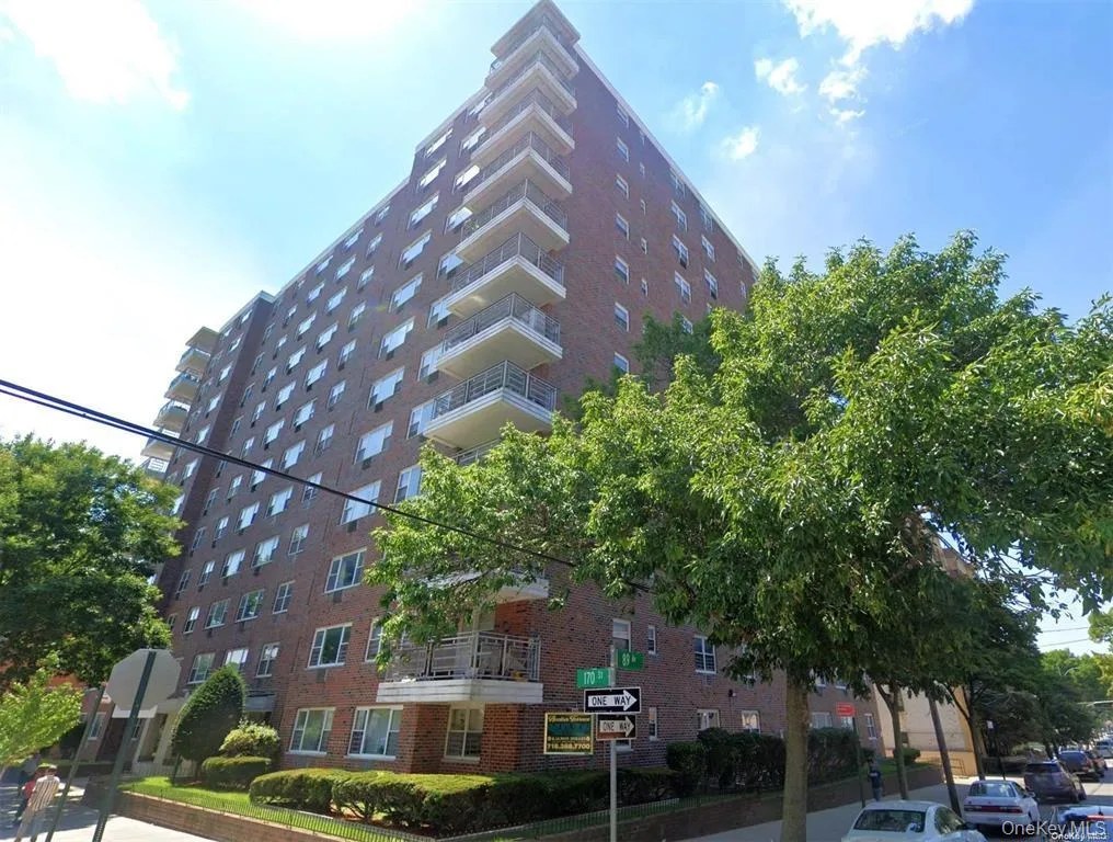 89-00 170th Street #10M, Jamaica, NY 11432