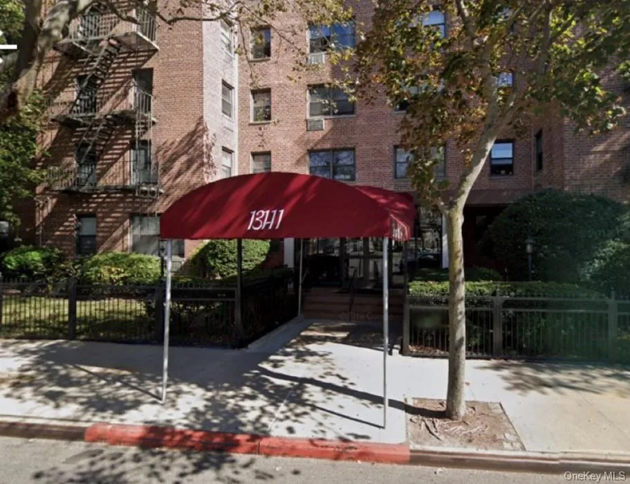 131-11 Kew Gardens Road #1-D, Kew Gardens NY -- Coop for sale