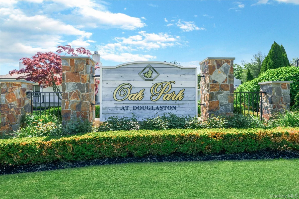 240-02 Oak Park Drive #18C, Douglaston NY -- Oak Park at Douglaston Condo for sale