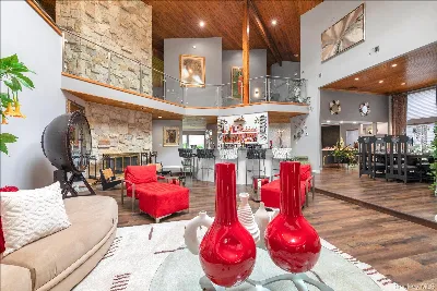 5 Carol Lane, Upper Brookville