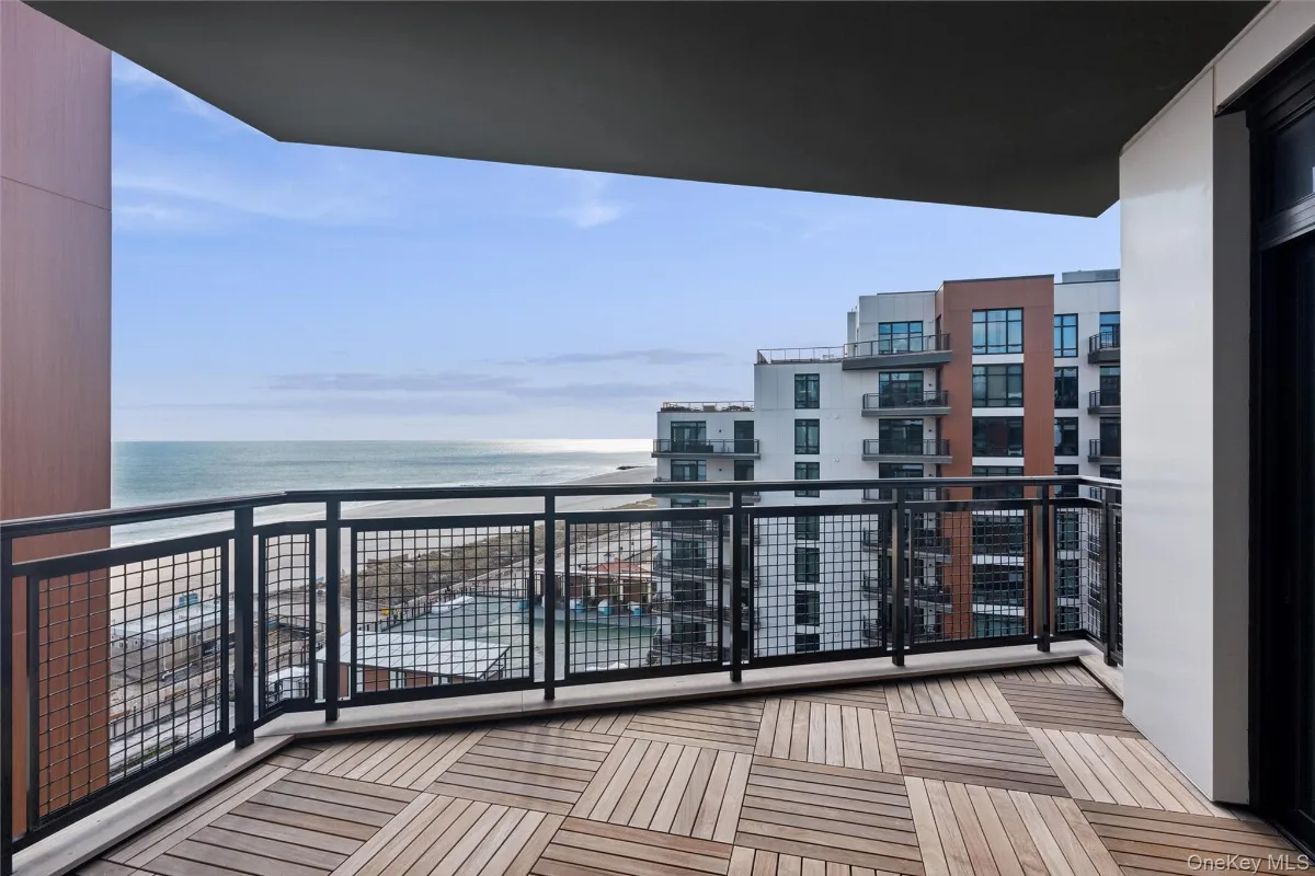 140 Boardwalk #905, Long Beach NY -- The Boardwalk Condo for sale