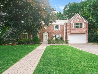 2 Amherst Road, Great Neck