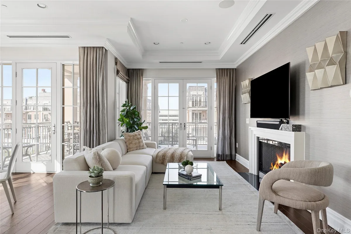 1000 Royal Court #1207, North Hills NY -- The Ritz-Carlton Residences Condo for sale
