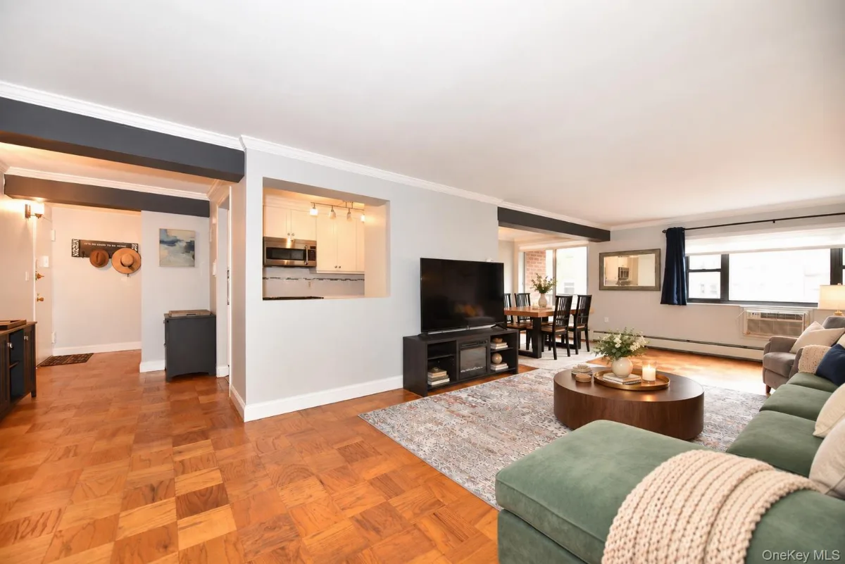 100 Clinton Avenue #1F, Mineola NY -- Clinton Arms Coop for sale