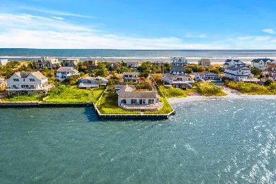 654A Dune Road, Westhampton Dunes